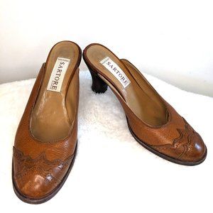 Vintage 1960s Sartore Designer Stacked Leather Heels with Oxford Style Toes